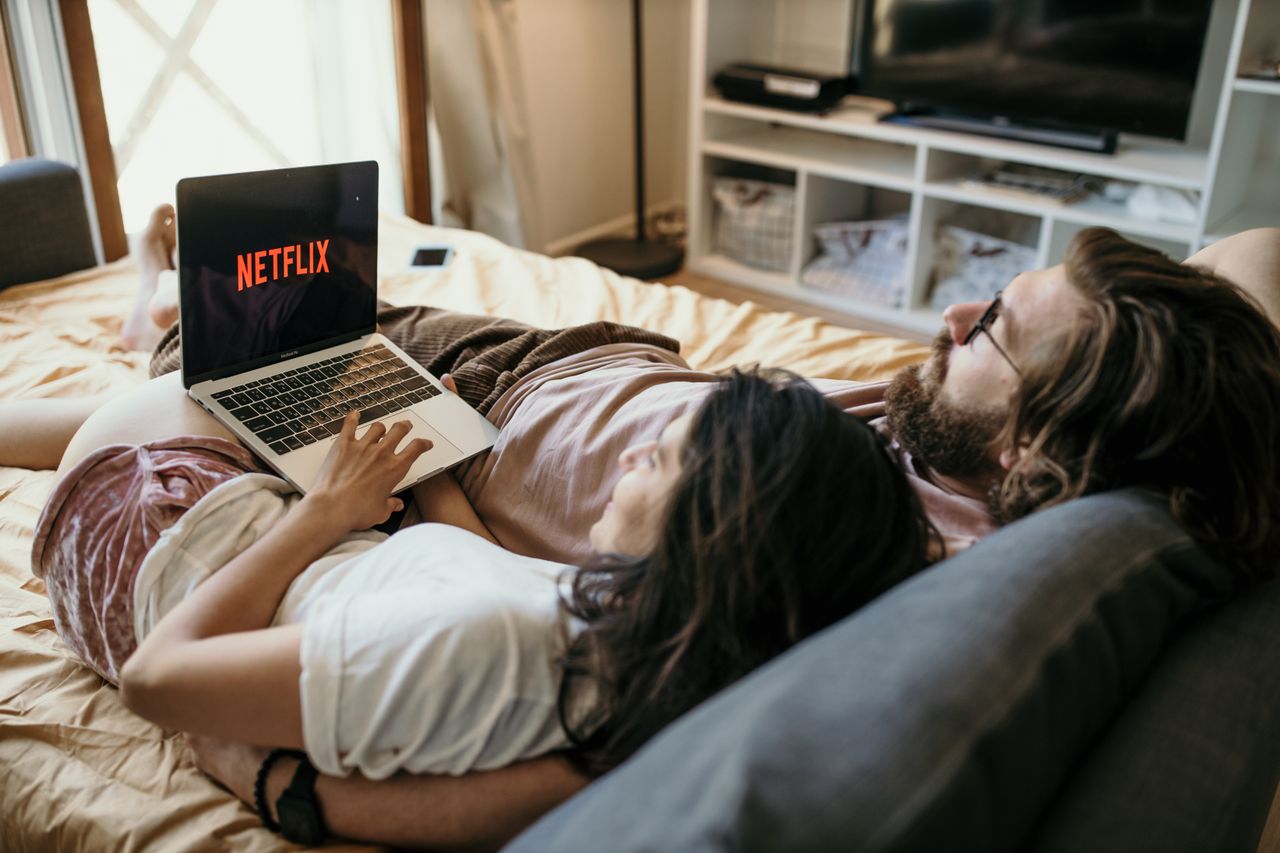 Netflix bank cuddle Netflix kijken
